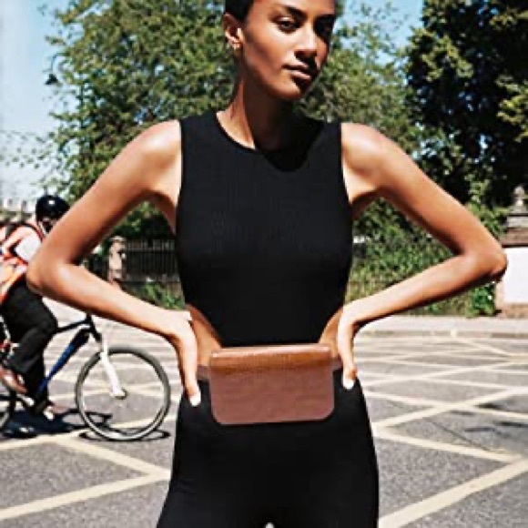 Faux Croc PU Belt Bag - Picture 2 of 2